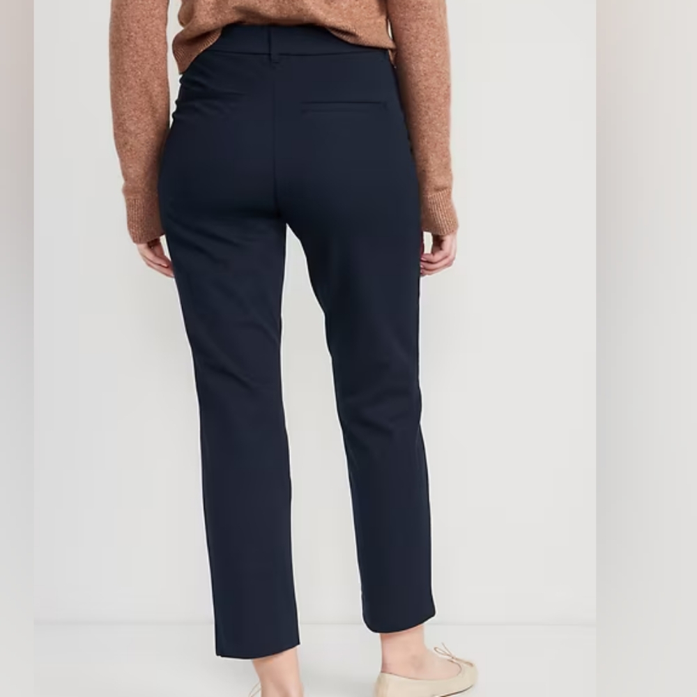 SALE NWT Old Navy High-Waisted Pixie Straight Pants - Picture 3 of 8